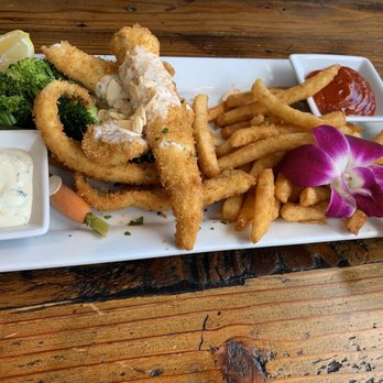 Sur at The Barnyard - Sand dabs lunch special - New American Near Me - Carmel, California Sur at The Barnyard - Sand dabs lunch special - New American Near Me - Carmel, California