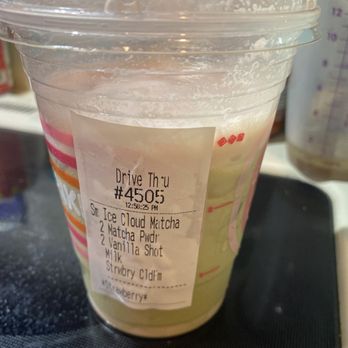 Dunkin' - Coffee & Tea Near Me - Nokomis, Florida