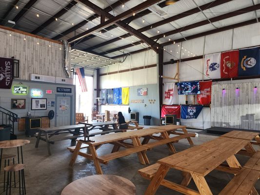 Rob Ray's Taproom by null