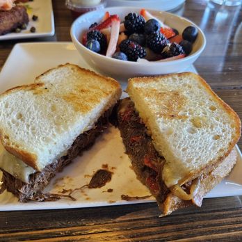 CRAFTkitchen - Short Rib Grilled Cheese - New American Near Me - Henderson, Nevada CRAFTkitchen - Short Rib Grilled Cheese - New American Near Me - Henderson, Nevada