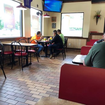 Chicken Express - Dining in - Chicken Wings Near Me - Austin, Texas