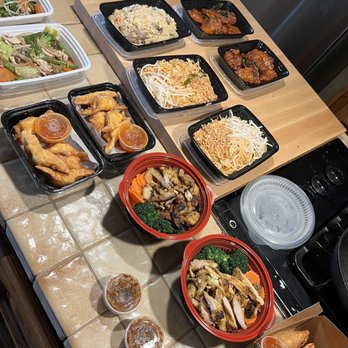 Charm Thai Kitchen - Thai Near Me - Rohnert Park, California
