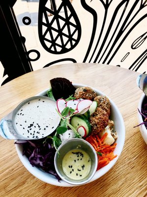 Kupfert & Kim by null