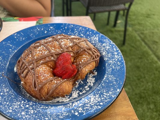 Bulegreen Cafe Yard by null