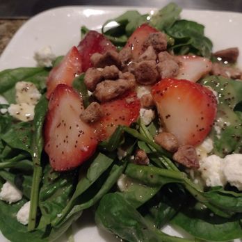 The Melting Pot - Strawberry Fields salad - Fondue Near Me - Portland, Oregon