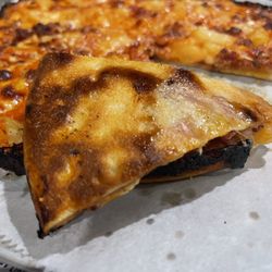 Venus Cafe - Pineapple bacon undercarriage with burnt edges