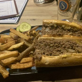 Rotten Ralph's Pub & Eatery - Cheesesteak - American Near Me - Philadelphia, Pennsylvania
