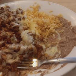 Los Jalapenos - See the scraps of chicken and breaded seasoning? I forgot...couldn't even give us melted queso!