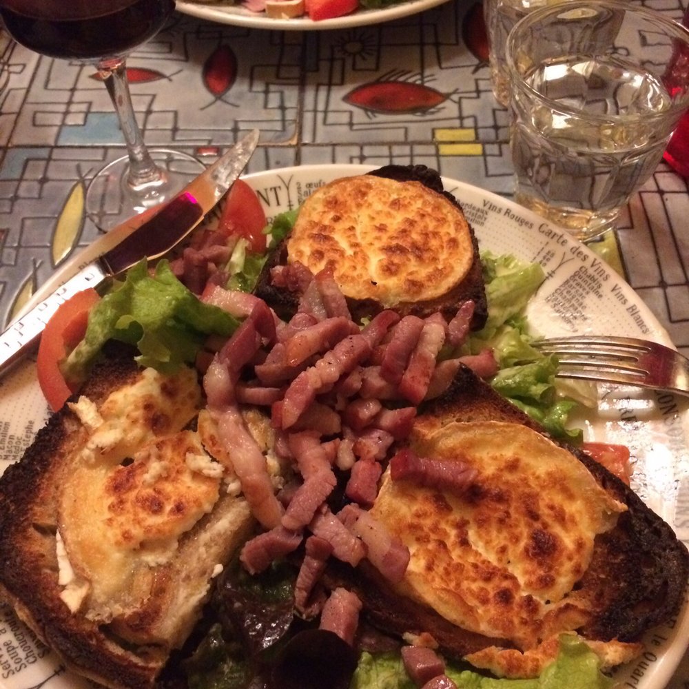 Le Mauzac - Salade chèvre chaud - French Near Me - Paris, 75 Le Mauzac - Salade chèvre chaud - French Near Me - Paris, 75