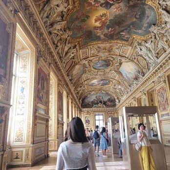 Musée du Louvre - Museums Near Me - Paris, 75