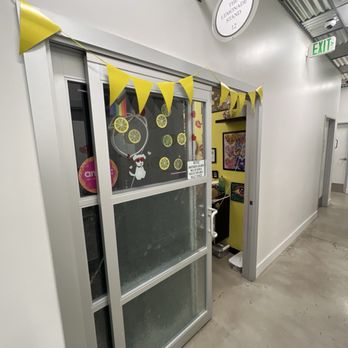 The Lemonade Stand - Entrance - Hair Salons Near Me - Bakersfield, California The Lemonade Stand - Entrance - Hair Salons Near Me - Bakersfield, California