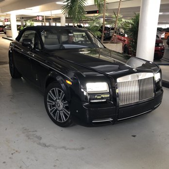 Nusr-Et Steakhouse - Rolls Royce Phantom - Steakhouses Near Me - Miami, Florida