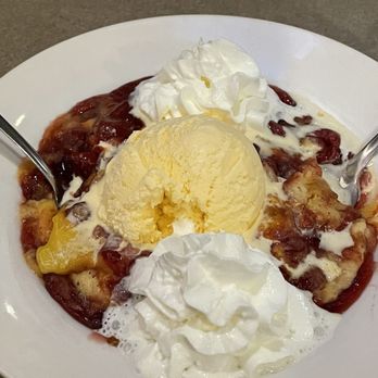 Hebron Grille - Cherry crisp - American Near Me - Hebron, Kentucky Hebron Grille - Cherry crisp - American Near Me - Hebron, Kentucky