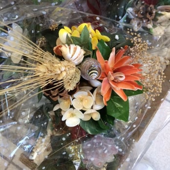 She Sells Sea Shells - Flowers & Gifts Near Me - Sanibel, Florida She Sells Sea Shells - Flowers & Gifts Near Me - Sanibel, Florida