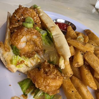Moa Kai Hawaiian Diner - Garlic shrimp poboy - Hawaiian Near Me - Orlando, Florida Moa Kai Hawaiian Diner - Garlic shrimp poboy - Hawaiian Near Me - Orlando, Florida