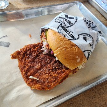 Smoke & Fire Social Eatery - Chicken Sando, Fuego! - Comfort Food Near Me - Paramount, California Smoke & Fire Social Eatery - Chicken Sando, Fuego! - Comfort Food Near Me - Paramount, California