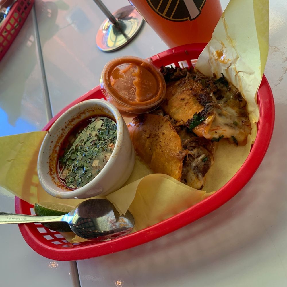 Papi Chulo's - Tacos Near Me - Portland, Oregon Papi Chulo's - Tacos Near Me - Portland, Oregon