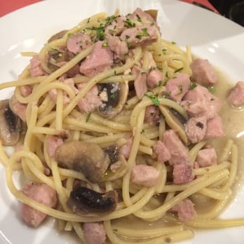 Bacarretto - Pasta con Tonno Fresco (tuna) - Sicilian Near Me - Venezia, VE