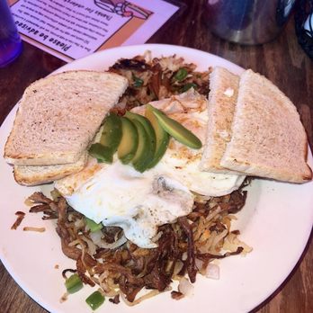 DK Diner - Brisket Hash - Diners Near Me - Grandview Heights, Ohio