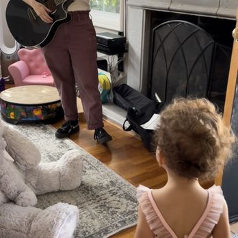 Minibop Music - Morgan from Minibop Music - Kids Activities Near Me - Los Angeles, California