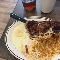 Caroline's Omelet House - Steak and eggs