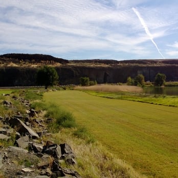 Smokiam RV Resort - Grassy beach. - Hotels Near Me - Soap Lake, Washington