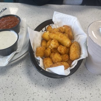 Lucky Wishbone - Cheese Curds - Burgers Near Me - Anchorage, Alaska