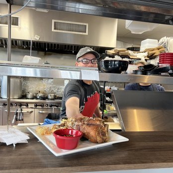 Qsina 8 - Crispy pata - Noodles Near Me - Union, New Jersey