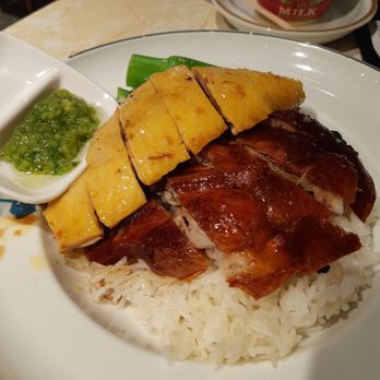 棋哥燒鵝餐室 - Hainan chicken and roast goose. OMG. Just YES. - Cantonese Near Me - Hong Kong, HK 棋哥燒鵝餐室 - Hainan chicken and roast goose. OMG. Just YES. - Cantonese Near Me - Hong Kong, HK