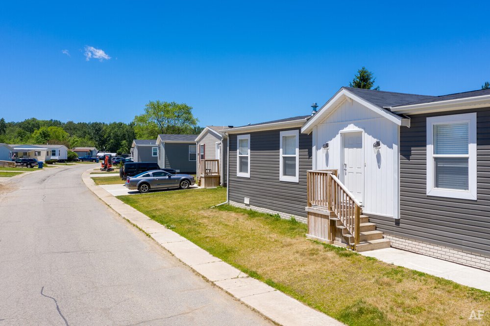 THE RESERVES Request Information 14 Photos 3999 Sherwood Lakes