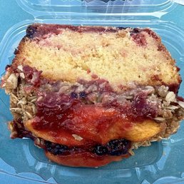 Peach blackberry coffee cake Peach blackberry coffee cake