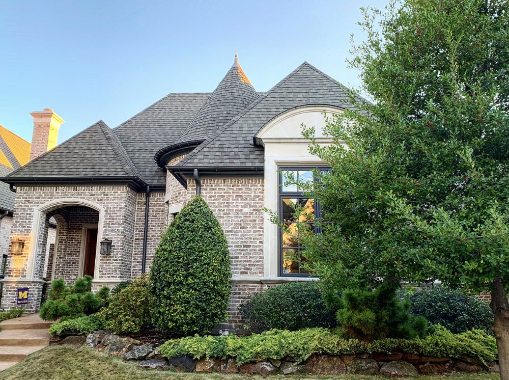 Slide of Roberts Roofing & Construction