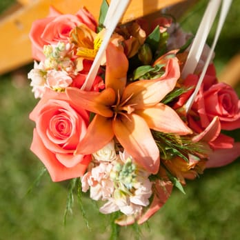 Mae Chan Floral - Aisle bouquet - Party & Event Planning Near Me