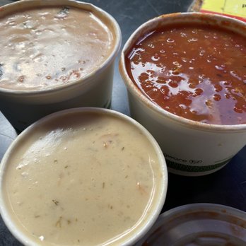 Pike Place Chowder - Seafood chowder, Manhattan chowder, Seared Scallop Chowder - Seafood Near Me - Seattle, Washington Pike Place Chowder - Seafood chowder, Manhattan chowder, Seared Scallop Chowder - Seafood Near Me - Seattle, Washington
