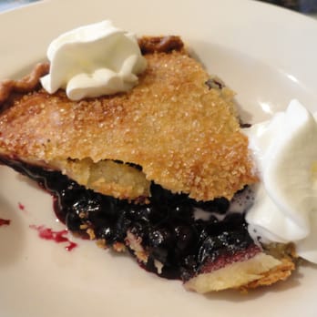 Side Street Cafe - Blueberry Pie - American Near Me - Bar Harbor, Maine