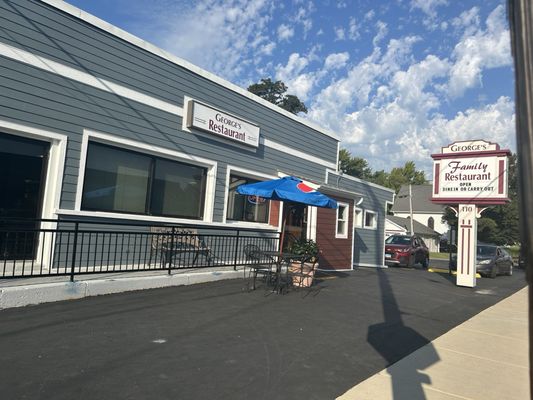 George's Restaurant by null