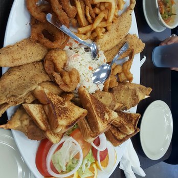 Muelle 37 - Seafood Near Me - Edinburg, Texas