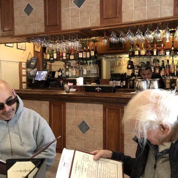 Emilia's Restaurant - View of the bar - Italian Near Me - Bronx, New York