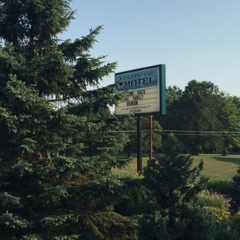 Lakeview Motel & Cottage - The worst stay of my life! - Hotels Near Me - Youngstown, New York Lakeview Motel & Cottage - The worst stay of my life! - Hotels Near Me - Youngstown, New York