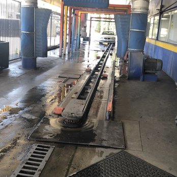 Beverly Car Wash - Car Wash Near Me - Montebello, California