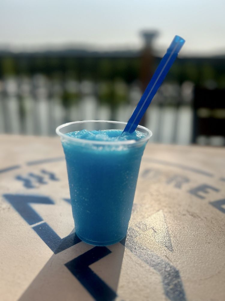 Shoreline Social Logo