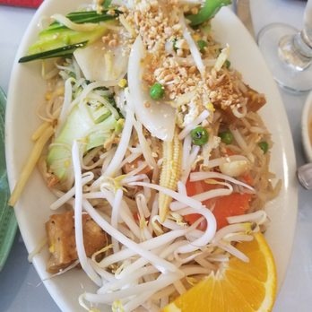 Thai Thani - Delicious vegetarian pad thai!!! - Thai Near Me - Norwood, Massachusetts Thai Thani - Delicious vegetarian pad thai!!! - Thai Near Me - Norwood, Massachusetts