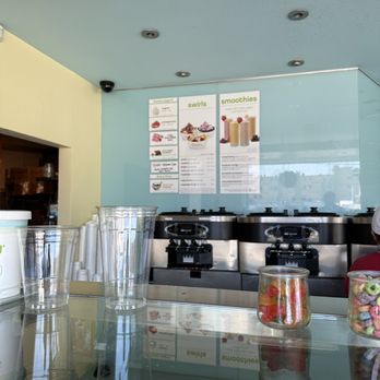 Pinkberry - Ice Cream & Frozen Yogurt Near Me - Los Angeles, California Pinkberry - Ice Cream & Frozen Yogurt Near Me - Los Angeles, California
