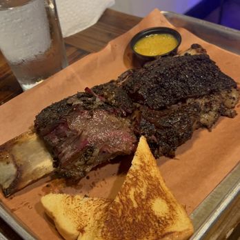 Apocalypse BBQ - Dino Beef Rib - Food Trucks Near Me - Miami, Florida