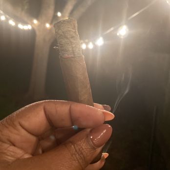 Ruiz Cigars and Rollers - Stacking- my cousin tote me - Party & Event Planning Near Me