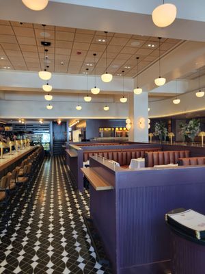 Blue Ribbon Brasserie by null