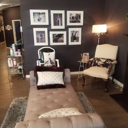 Waiting area. Simply beautiful! Waiting area. Simply beautiful!