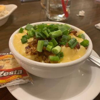 Bob Evans - Cheddar Potato Soup You have the option of adding bacon and scallions - American Near Me - Canton, Michigan Bob Evans - Cheddar Potato Soup You have the option of adding bacon and scallions - American Near Me - Canton, Michigan