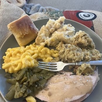 Dickey's Barbecue Pit - Smoked turkey, cornbread stuffing, green beans and bacon, rolls and mashed potatoes. - Barbeque Near Me - El Cajon, California