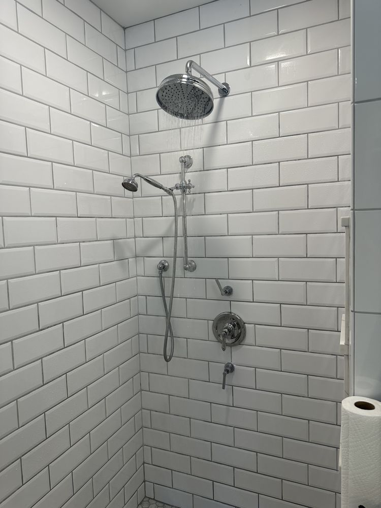 Slide of Blue Note’s Handyman Service